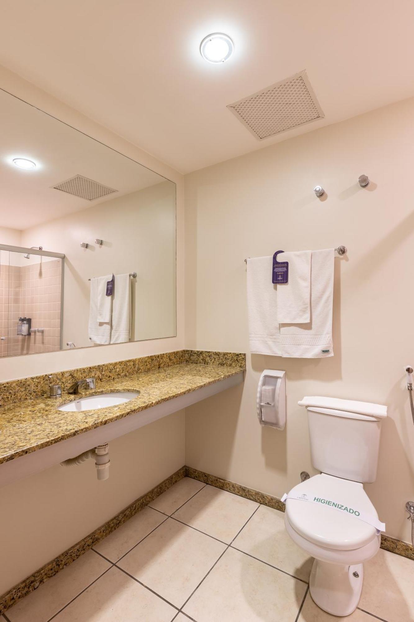 Hotel Crystal 4*